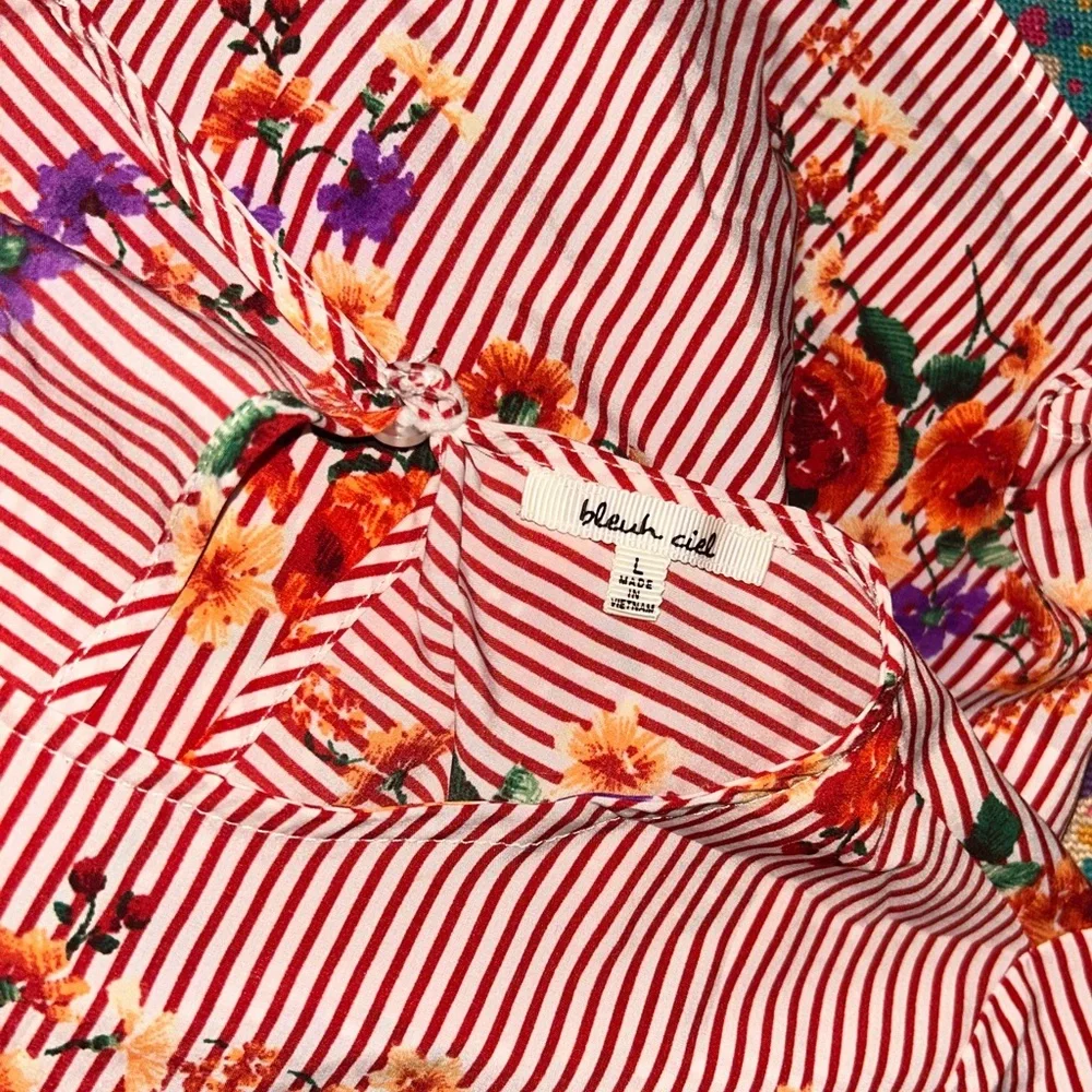 Blueh Ciel Red Summer Light And Airy Tie Up Floral Blouse - Picture 5 of 5